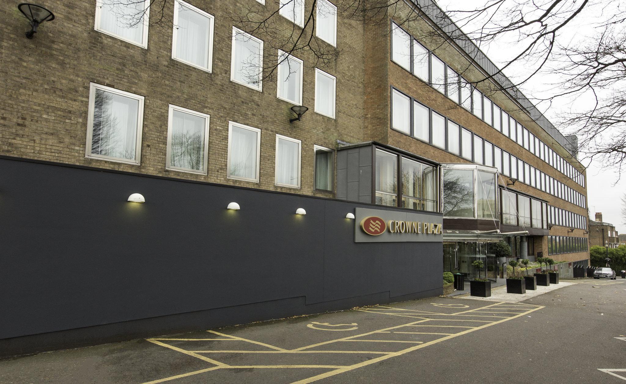 Crowne Plaza London Ealing, An Ihg Hotel Exterior foto